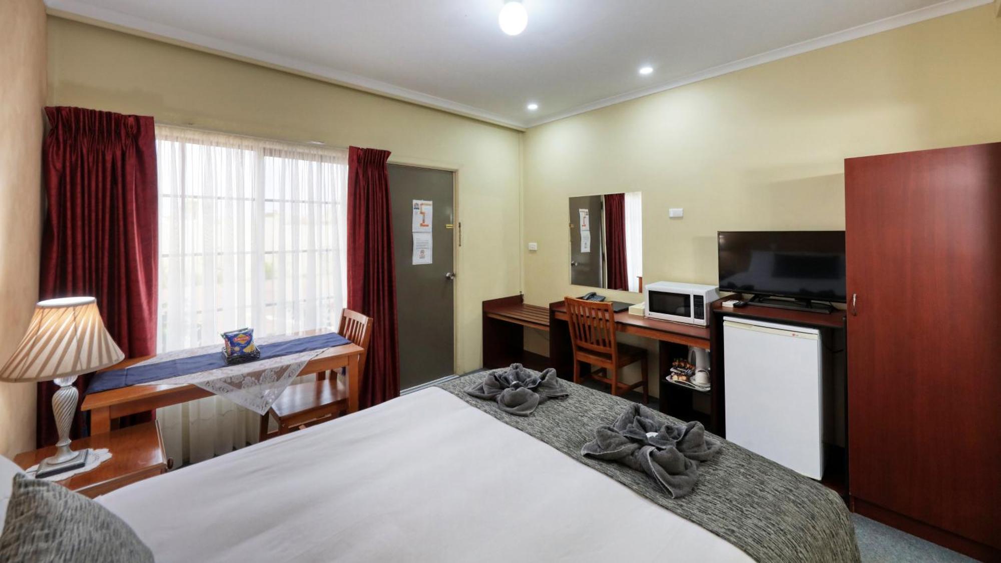 Motel Oasis Motor 3*